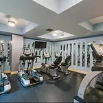 Calypso 209E 2Nd Floor Corner Unit 2 Bedroom Direct Beach Front