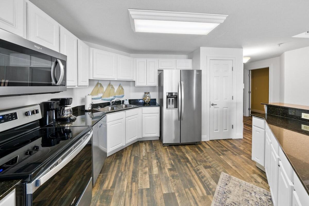 Apartment Calypso 209e 2nd Floor Corner Unit 2 Bedroom Direct Front