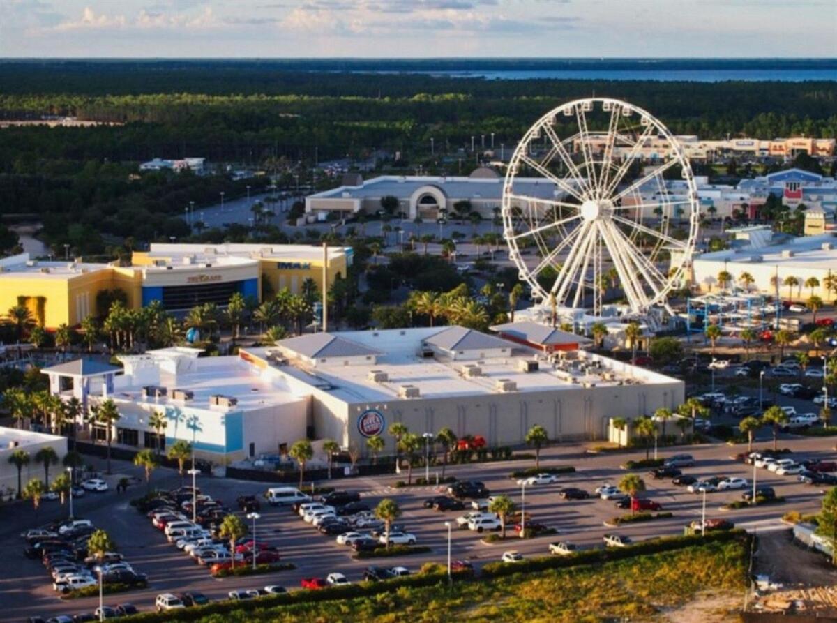Apartment Calypso 209e 2nd Floor Corner Unit 2 Bedroom Direct Front Panama City Beach