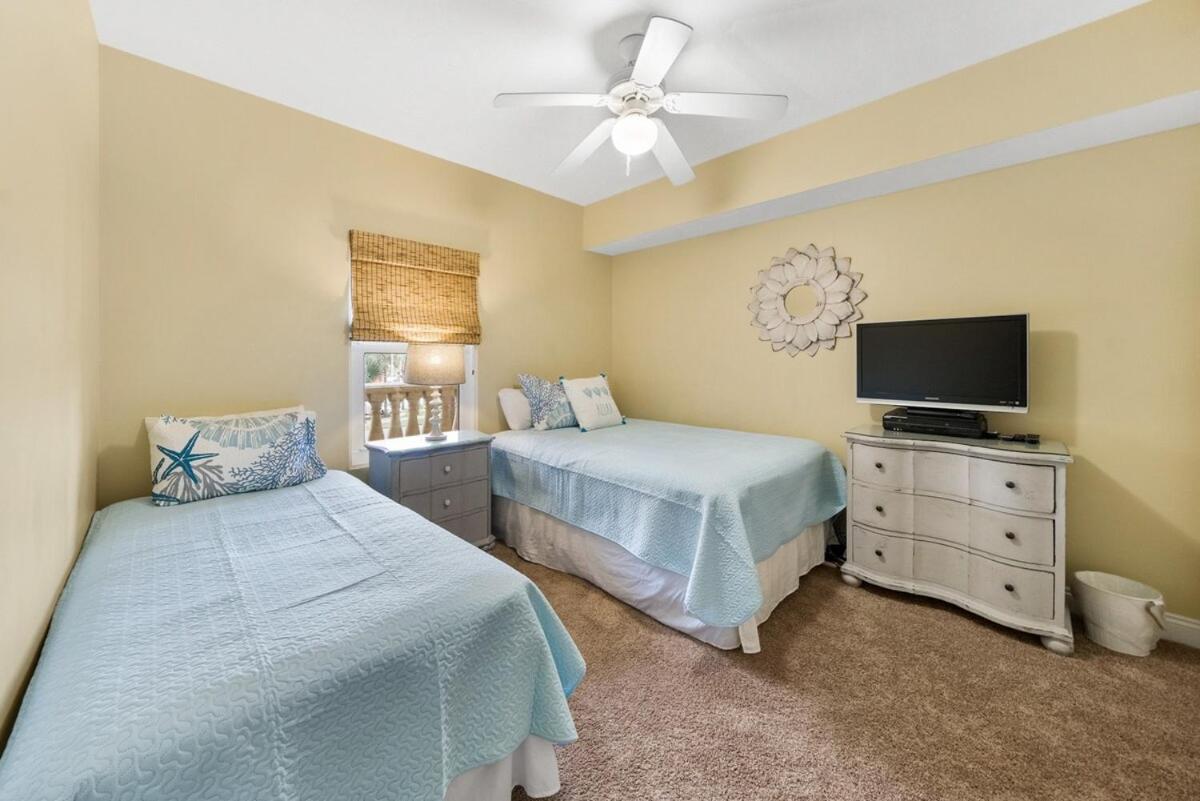 Apartment Calypso 209e 2nd Floor Corner Unit 2 Bedroom Direct Front